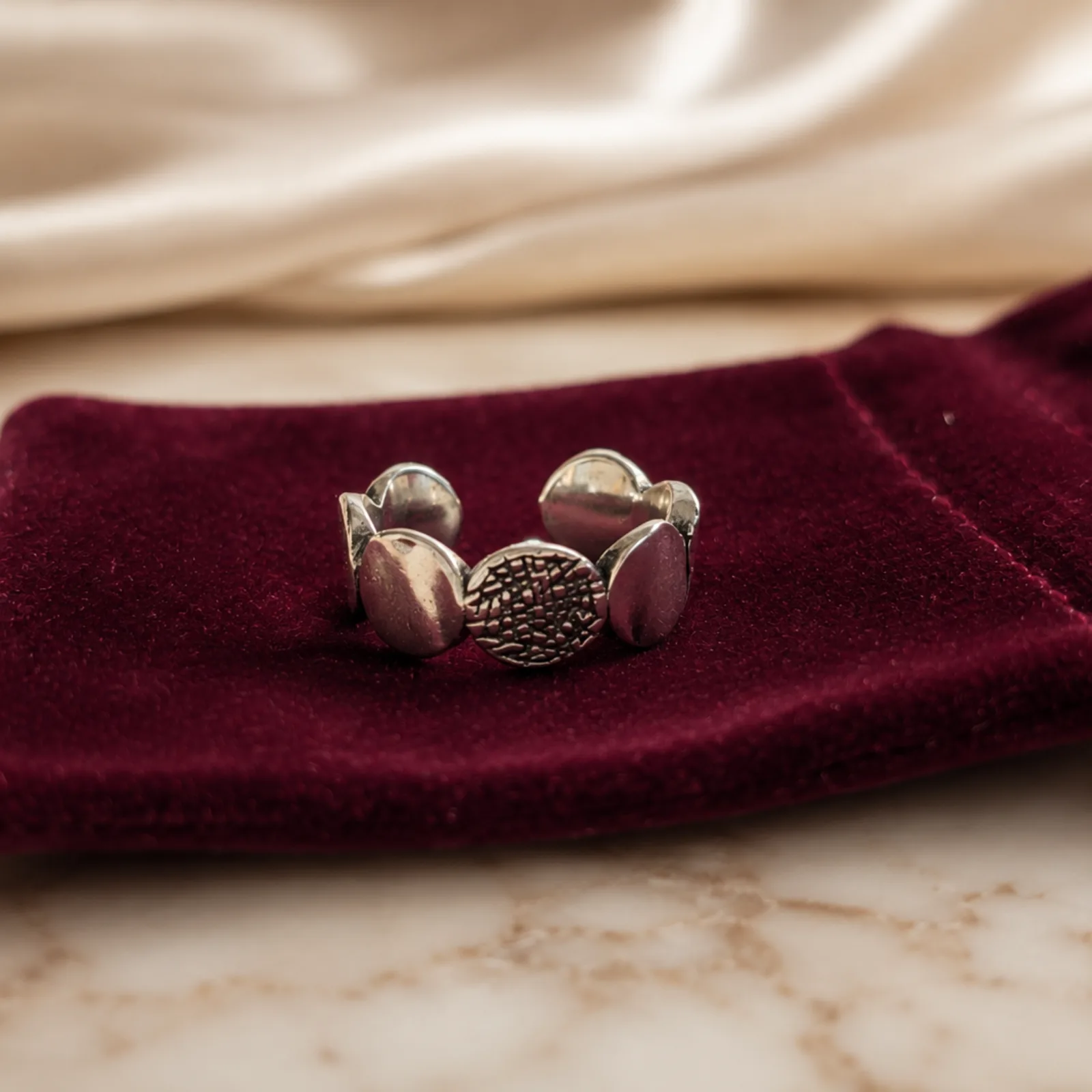 Harmony Disc Ring
